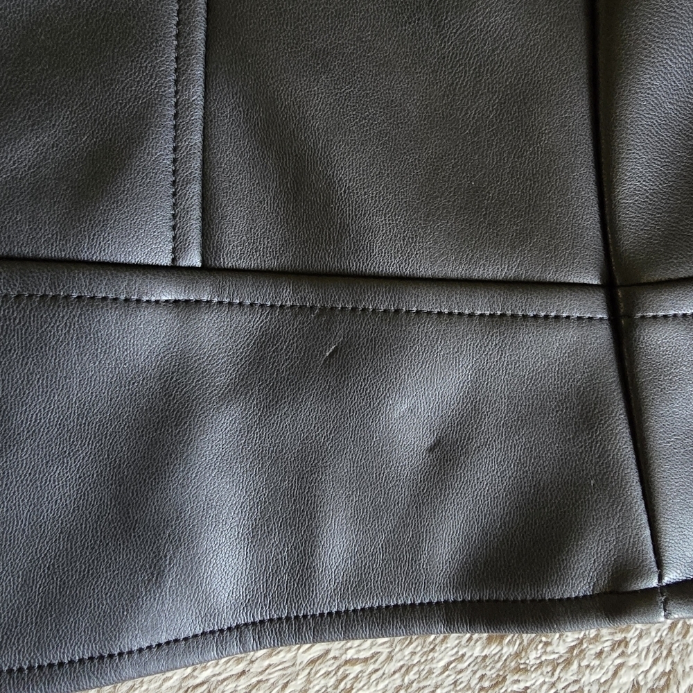 Jackson Rowe Bond Faux Leather Jacket size small - Picture 16 of 16
